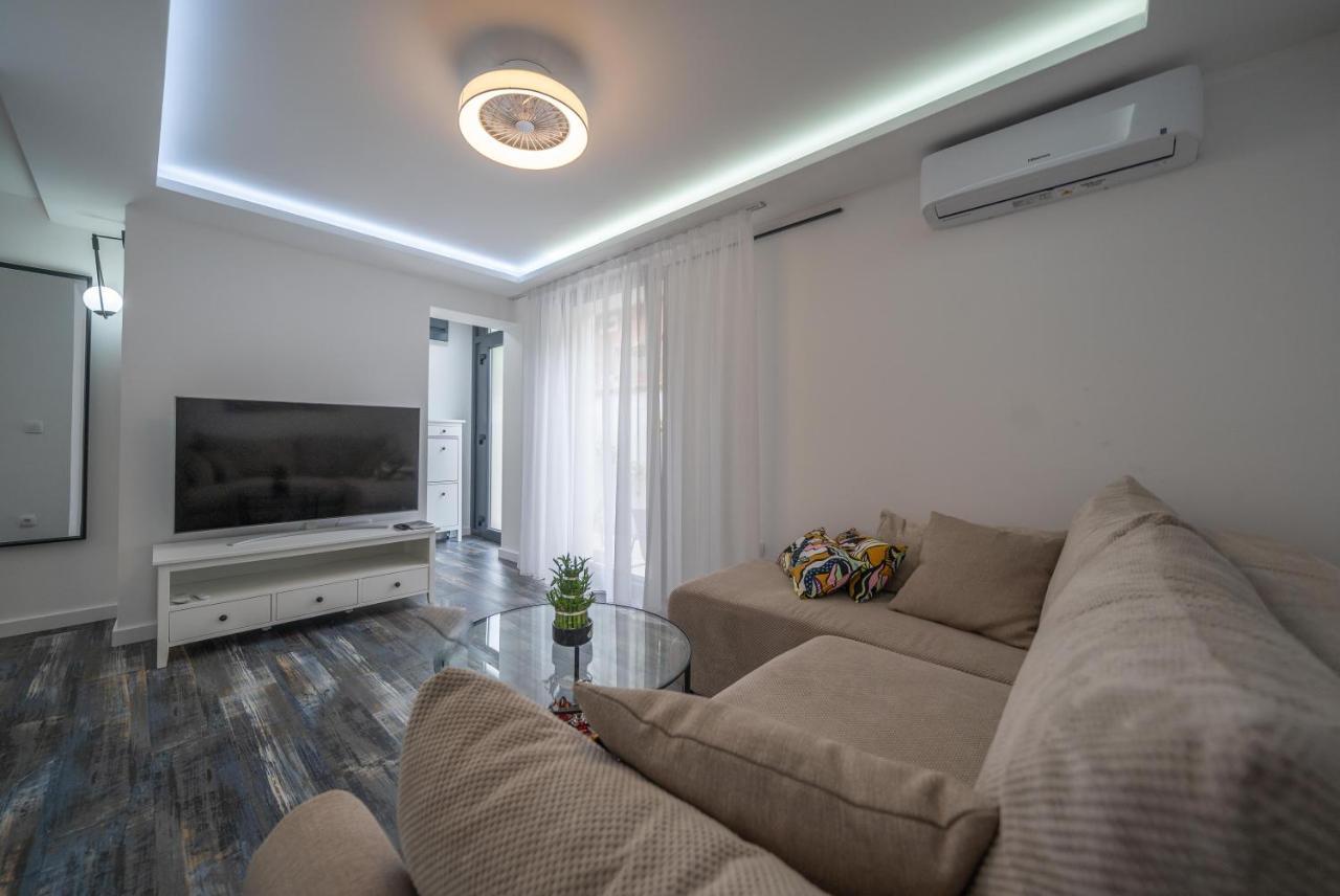 Zoi Apartment Котор Екстер'єр фото